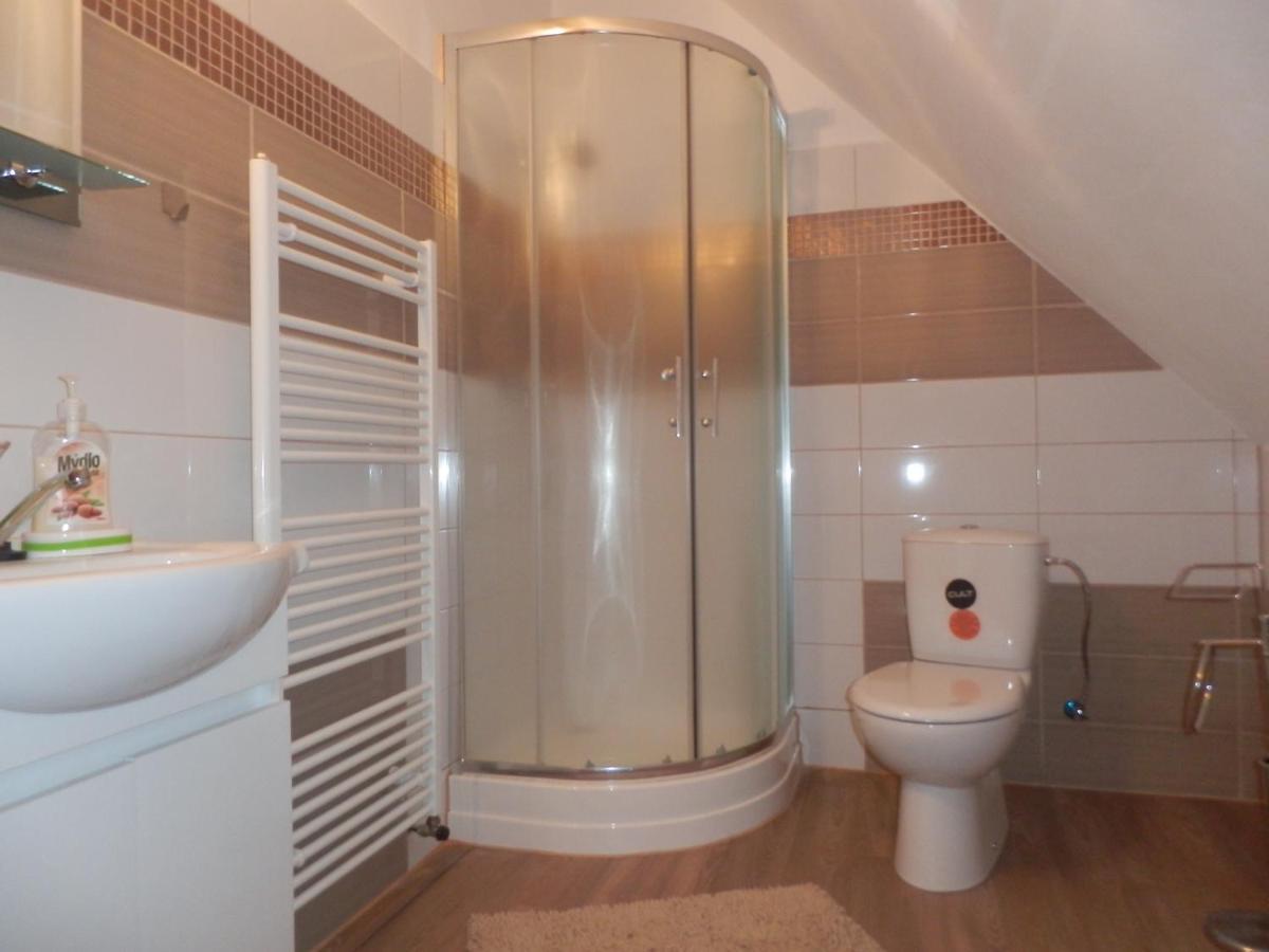 Zamecek Zdiky - Moderni Maly Apartman Bujanov Exterior photo