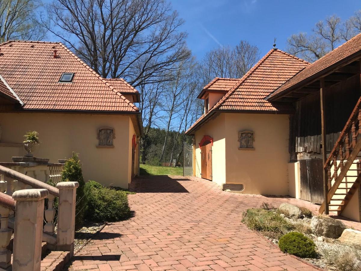Zamecek Zdiky - Moderni Maly Apartman Bujanov Exterior photo